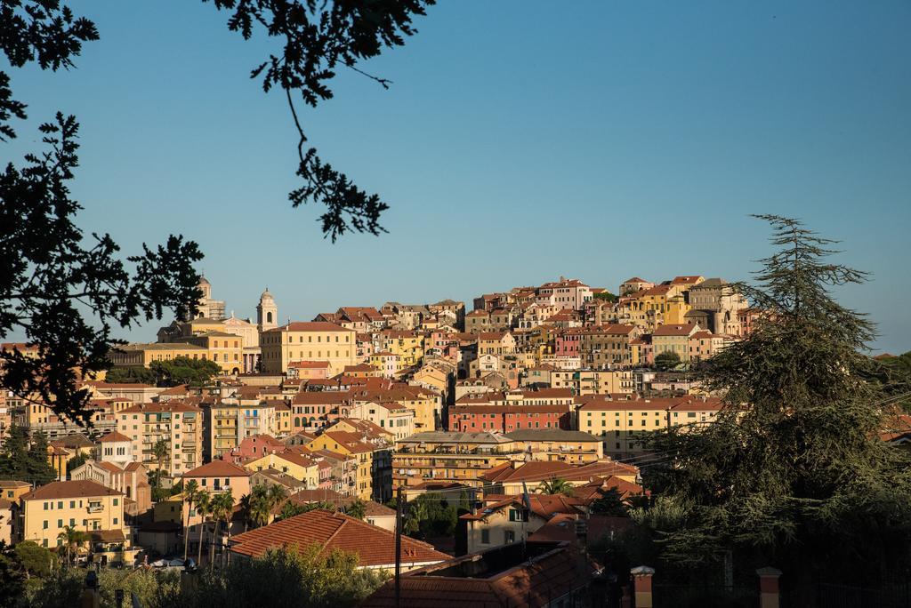Villa Caterina إمبيريا الغرفة الصورة